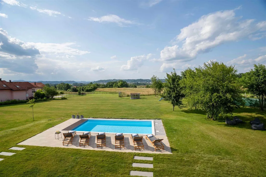 Oroslavje Apartment with Private Hot Tub Terrace