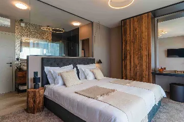 Oroslavje Apartment with Private Hot Tub Terrace