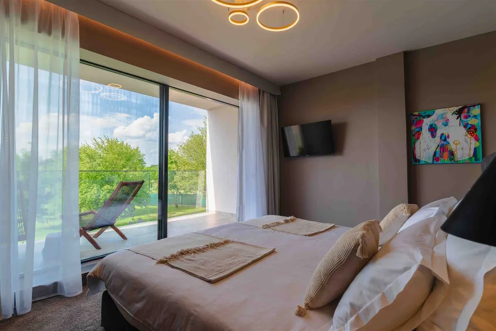 Oroslavje Apartment with Private Hot Tub Terrace