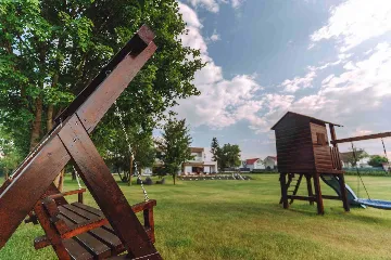 Apartment in Oroslavlje for Up to 6 Guests