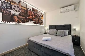 Holiday House in Dubrovčan for Up to 4 Guests