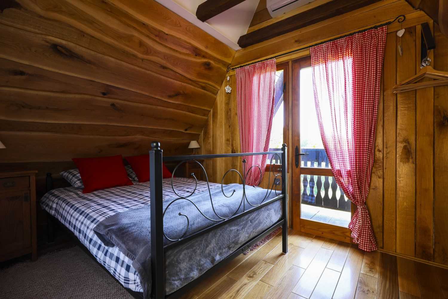 Tomek's House – Rural Holiday Home