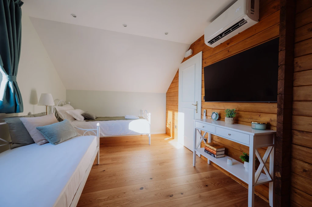 Villa in Stubicke Toplice for 6 Guests