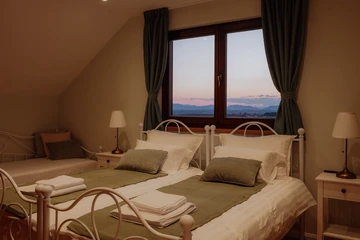 Villa in Stubicke Toplice for 6 Guests