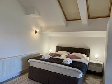 Two-Bedroom Holiday House in Hum na Sutli