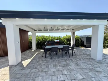 Two-Bedroom Holiday House in Hum na Sutli