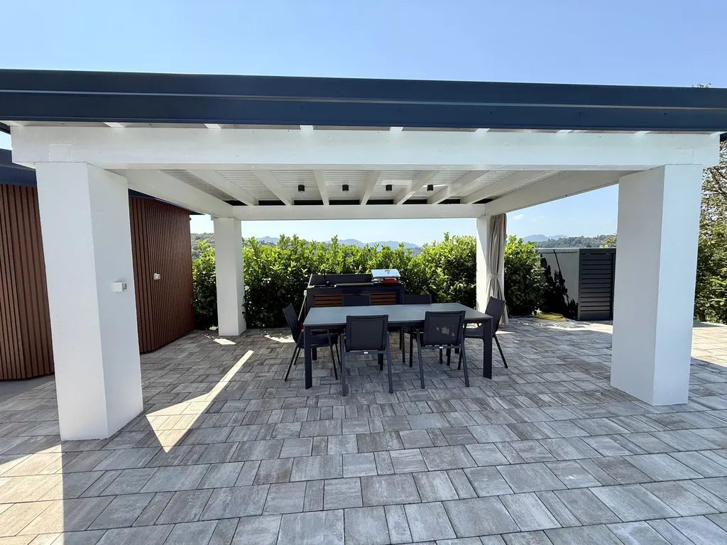 Two-Bedroom Holiday House in Hum na Sutli