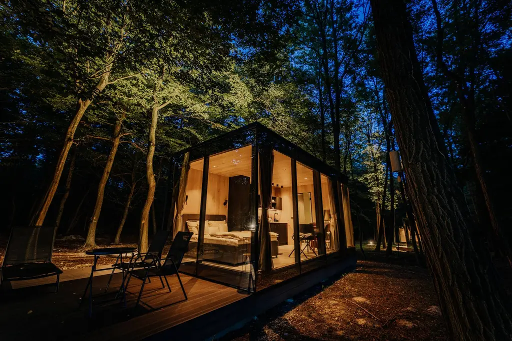 Glass House Cabin for 2 in Dubrava, Croatia