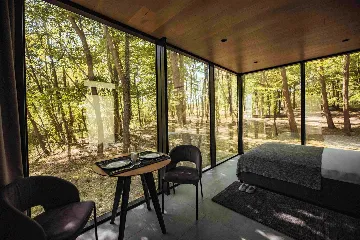 Glass Cabin Water (Aqua) in Dubrava, Croatia