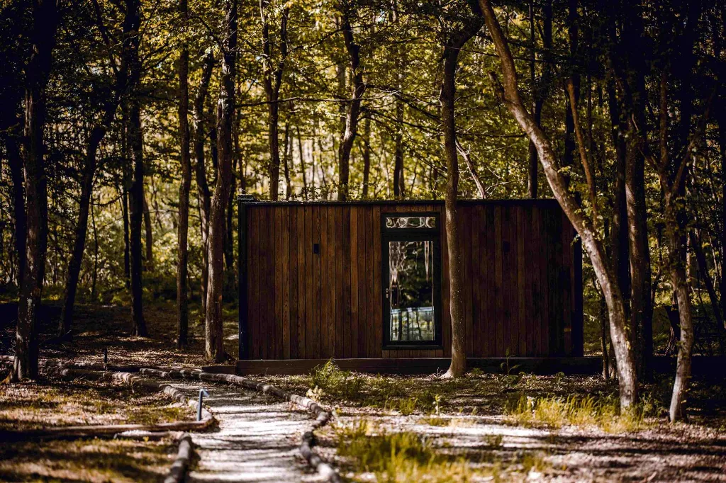 Glass Cabin Water (Aqua) in Dubrava, Croatia