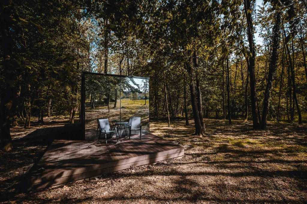 Glass House Cabin for 2 Guests in Dubrava, Croatia