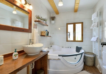 Holiday house for 4 guests in Mala Erpenja