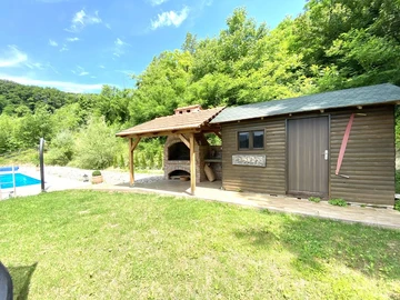 Holiday house for 4 guests in Mala Erpenja