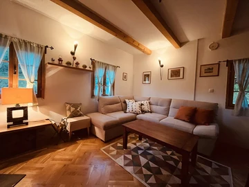 Holiday house for 4 guests in Mala Erpenja