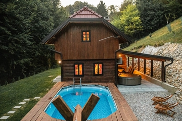 Two-Bedroom Holiday House in Klanjec with Jacuzzi