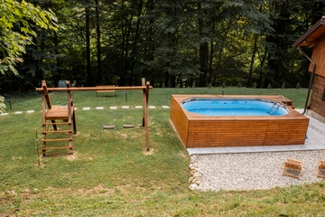 Two-Bedroom Holiday House in Klanjec with Jacuzzi