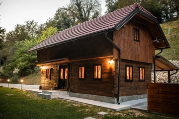 Two-Bedroom Holiday House in Klanjec with Jacuzzi