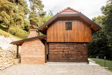 Two-Bedroom Holiday House in Klanjec with Jacuzzi