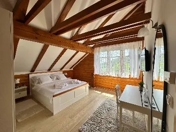 Wooden Villa in Veliko Trgovišće for 6 Guests