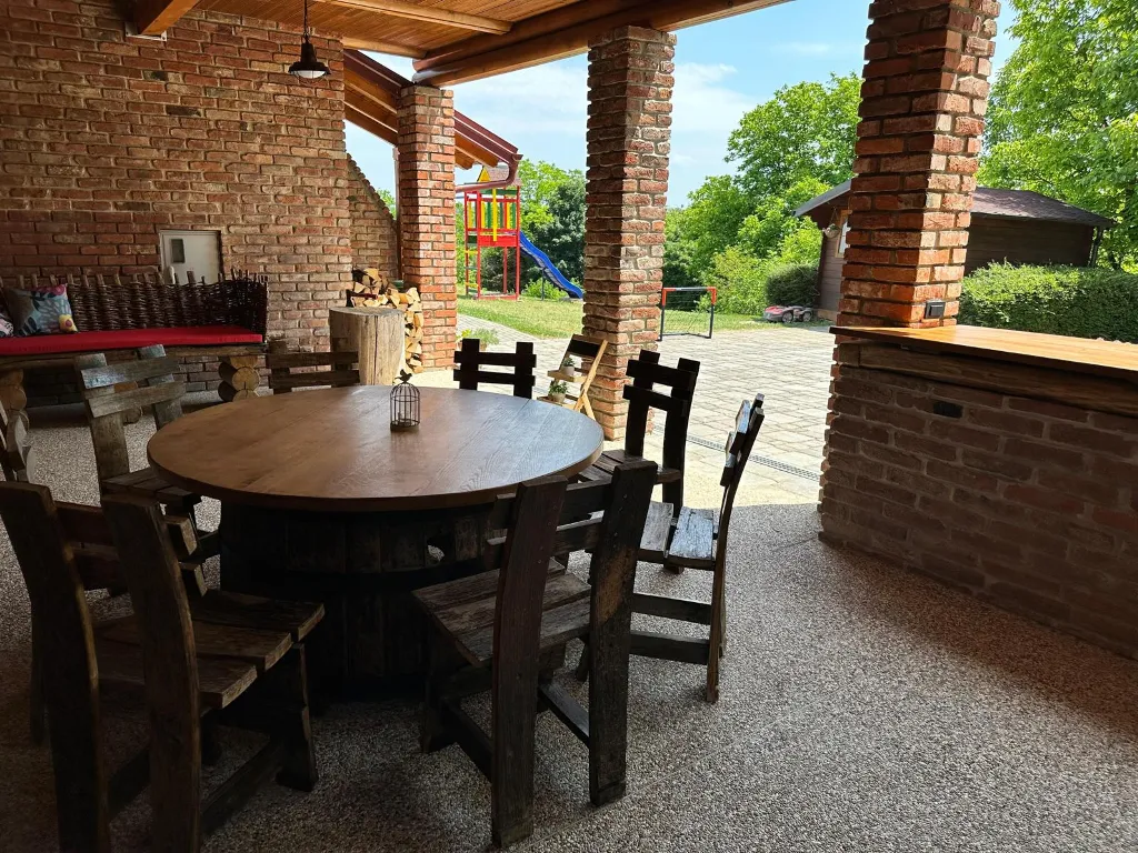 Wooden Villa in Veliko Trgovišće for 6 Guests