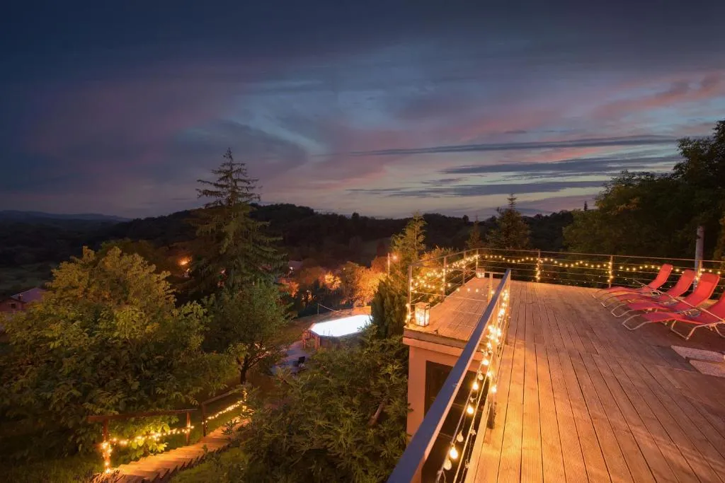 Mihovljan Holiday House with Pool and Jacuzzi