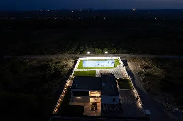 Kakma 4-Bedroom Villa with Padel Court