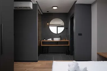 Kakma 4-Bedroom Villa with Padel Court