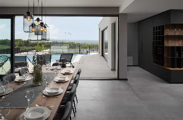 Kakma 4-Bedroom Villa with Padel Court