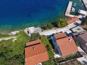 Apartment in Savar on Dugi otok for 8 Guests