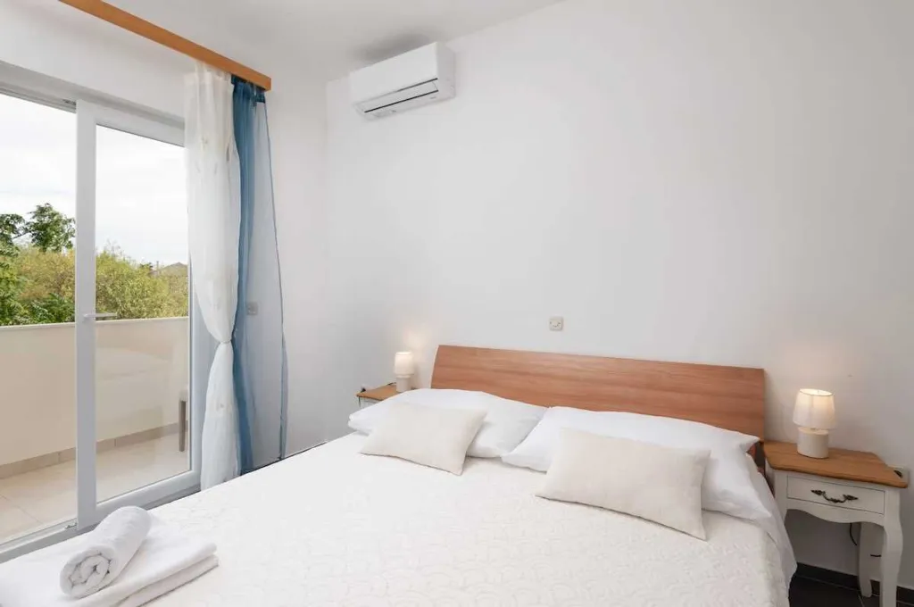 Debeljak Villa with Private Pool and Full Privacy