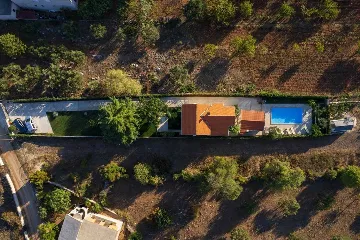 Debeljak Villa with Private Pool and Full Privacy