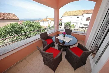 Sea-View 1-Bedroom Apartment in Sv. Filip i Jakov