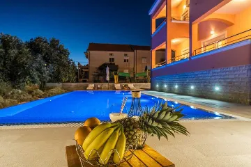 1-Bedroom Apartment in Sv. Filip i Jakov for 4