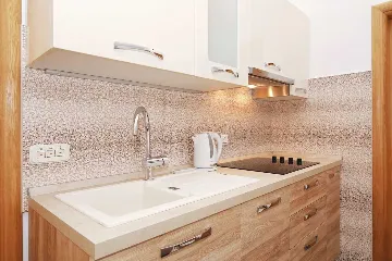 1-Bedroom Apartment in Sv. Filip i Jakov for 4