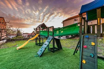 1-Bedroom Apartment in Sv. Filip i Jakov for 4