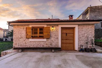 1-Bedroom Apartment in Sv. Filip i Jakov for 4