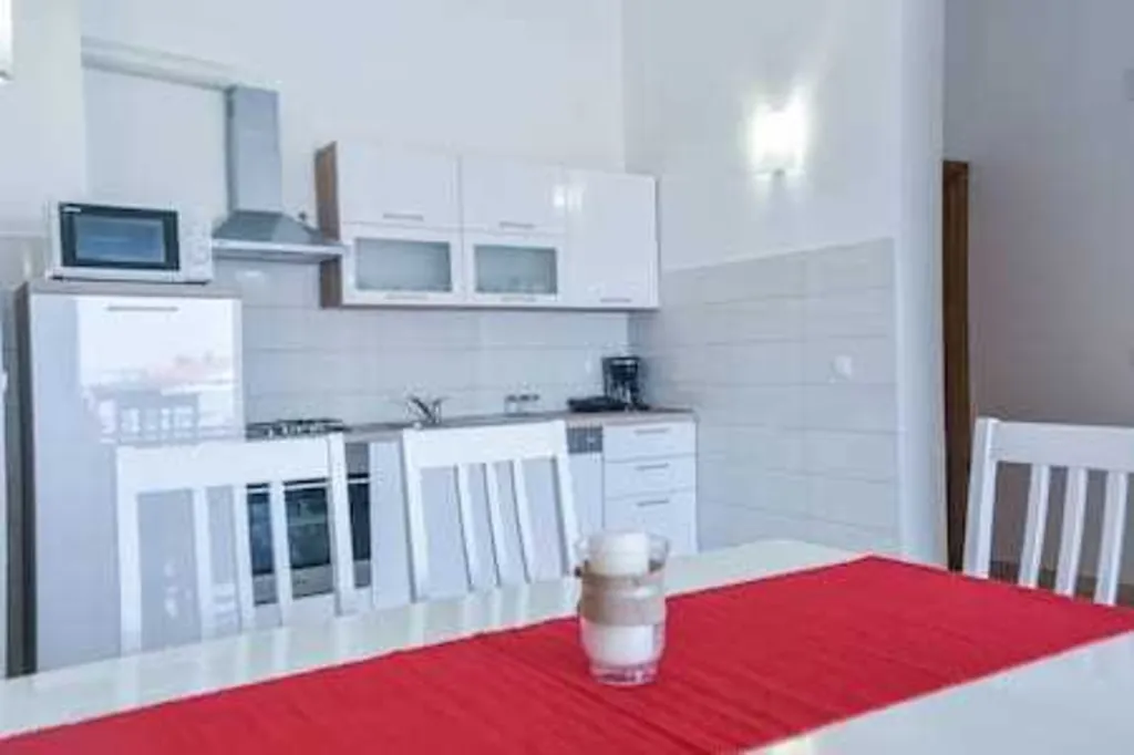 Vrsi Apartment with Heated Pool & Sea View