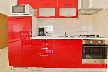 Air-conditioned Apartment with Balcony Views in Vrsi