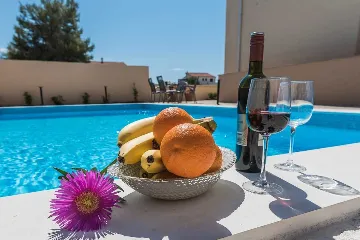 3-Bedroom Apartment in Vrsi for up to 8 Guests