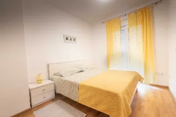3-Bedroom Apartment in Vrsi for up to 8 Guests
