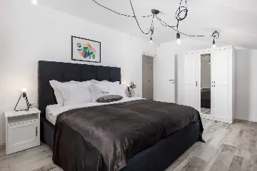 Matulji Villa for 10 Guests with Private Pool