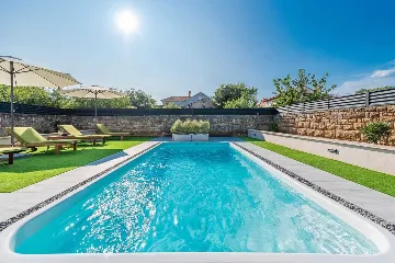 2-Bedroom Villa with Pool in Pridraga, Croatia