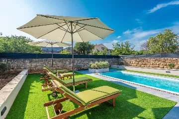 2-Bedroom Villa with Pool in Pridraga, Croatia