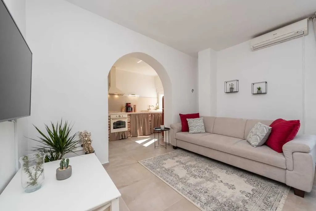 2-Bedroom Villa with Pool in Pridraga, Croatia