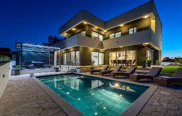 3-Bedroom Villa in Crno (Zadar area) for 6 Guests