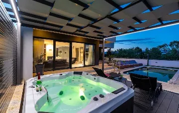 3-Bedroom Villa in Crno (Zadar area) for 6 Guests