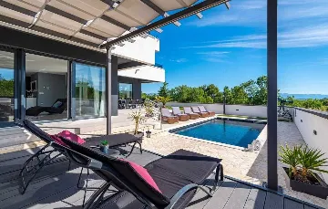 3-Bedroom Villa in Crno (Zadar area) for 6 Guests