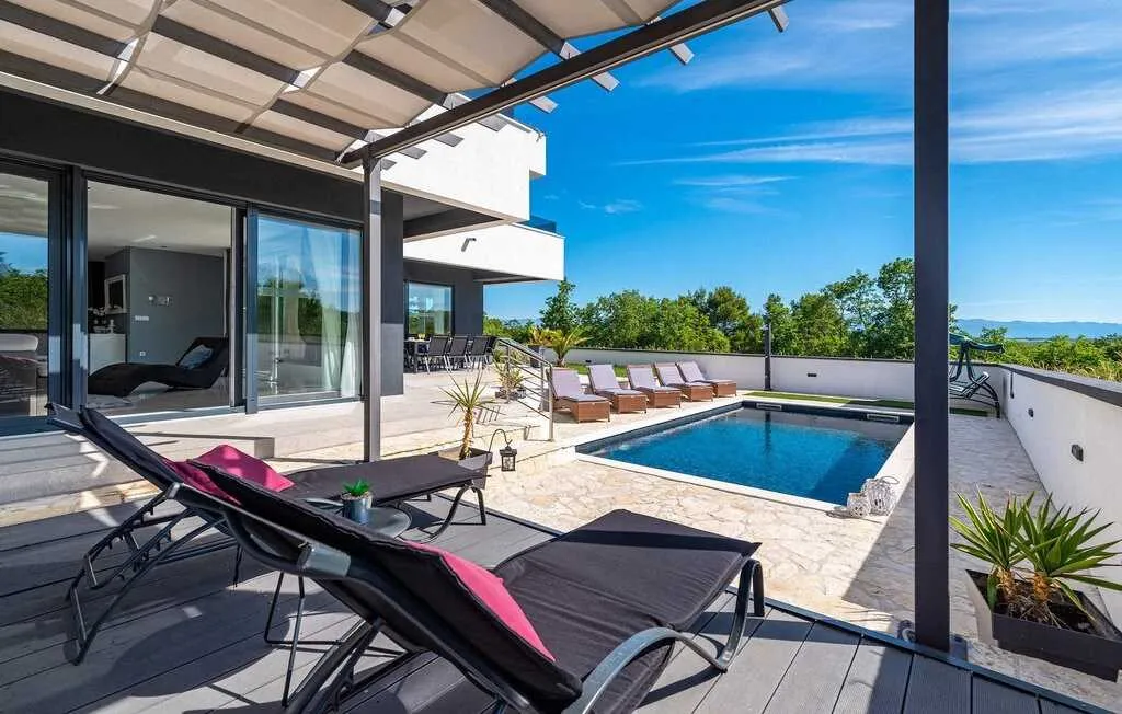 3-Bedroom Villa in Crno (Zadar area) for 6 Guests