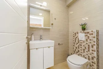 Podine 3-Bedroom Villa for Up to 8 Guests