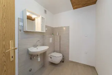 Podine 3-Bedroom Villa for Up to 8 Guests